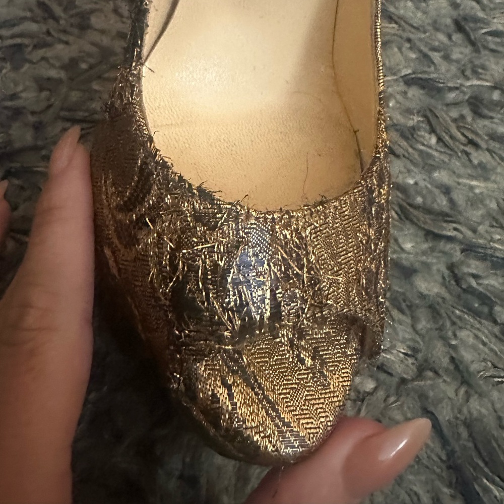 Christian Louboutin Gold Brocade Fabric Lady Peep-Toe - Picture 8 of 11
